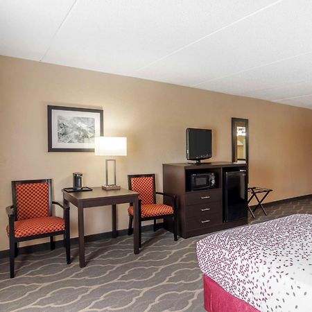 Best Western Inn At Blakeslee-Pocono Ngoại thất bức ảnh