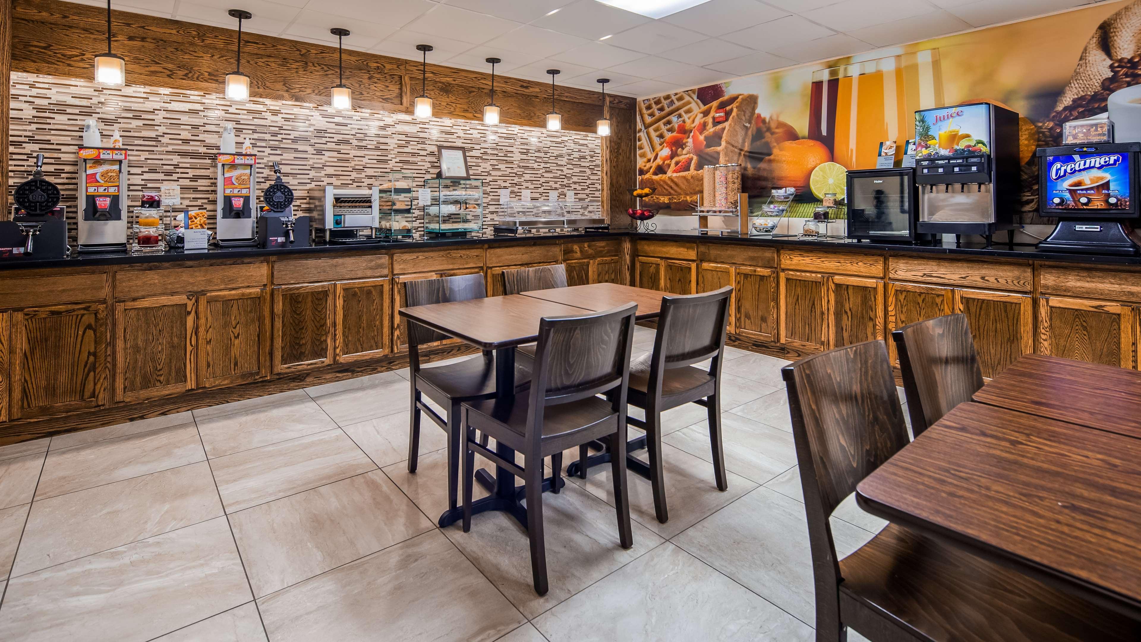 Best Western Inn At Blakeslee-Pocono Ngoại thất bức ảnh