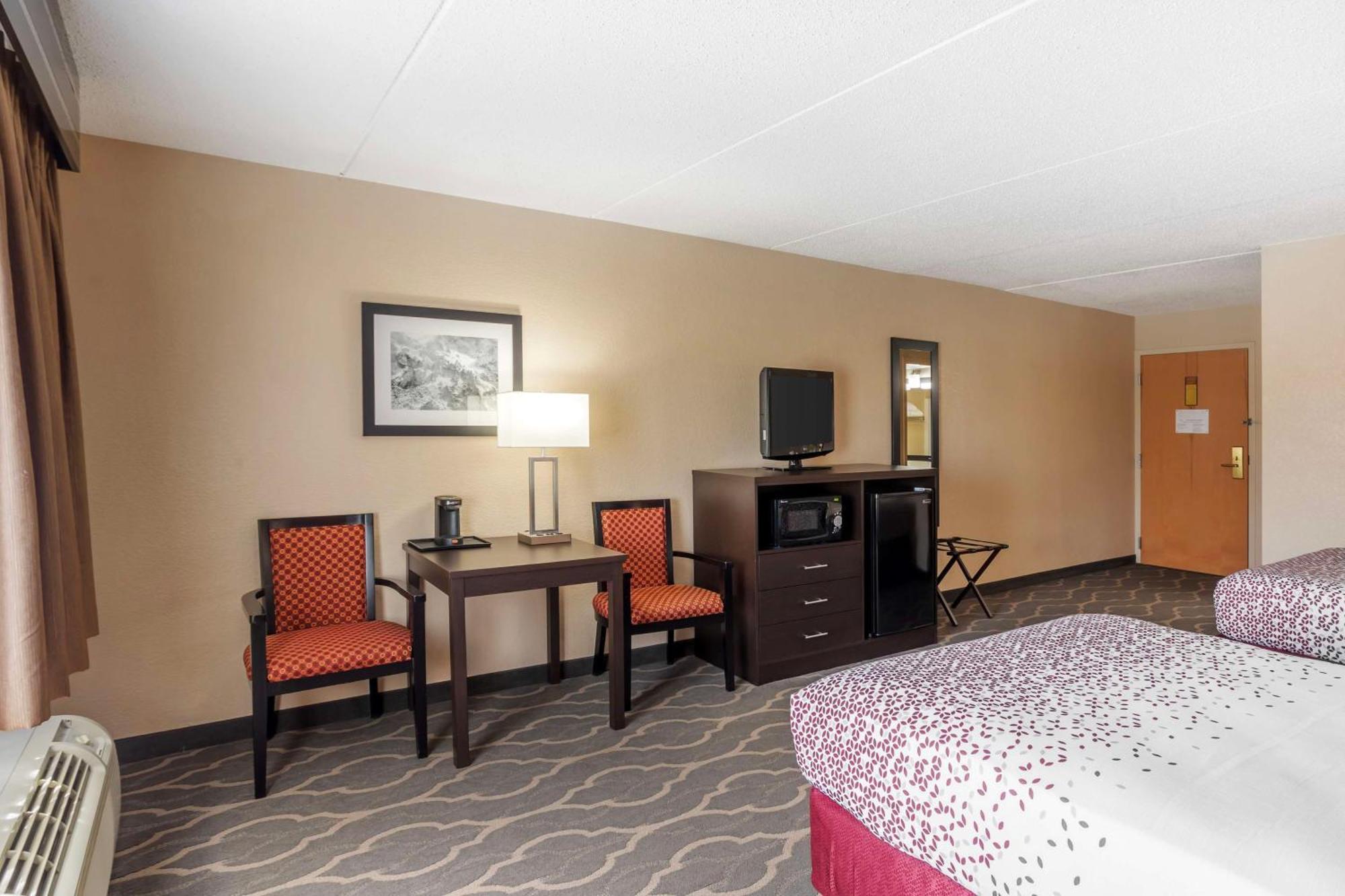 Best Western Inn At Blakeslee-Pocono Ngoại thất bức ảnh