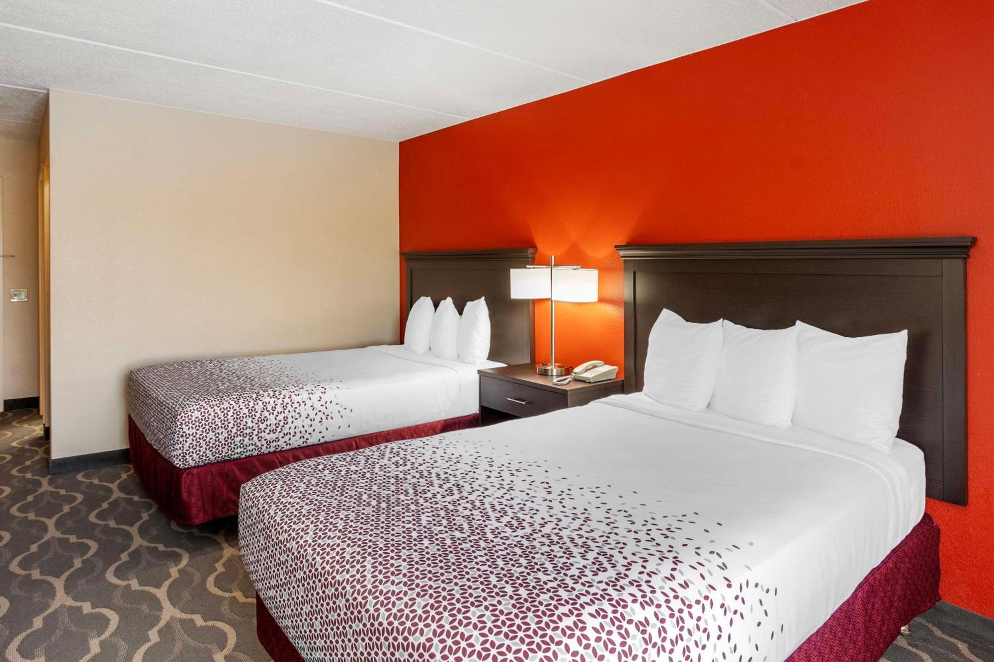 Best Western Inn At Blakeslee-Pocono Ngoại thất bức ảnh