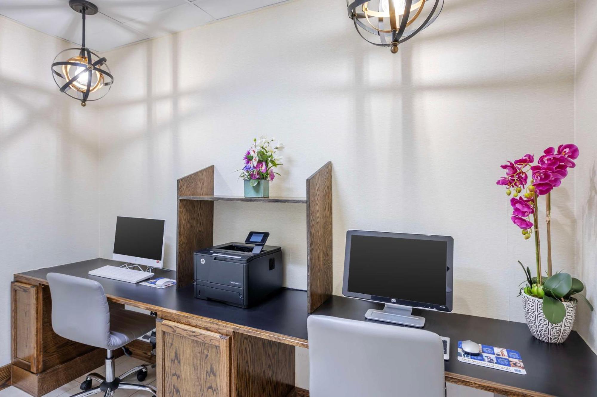 Best Western Inn At Blakeslee-Pocono Ngoại thất bức ảnh