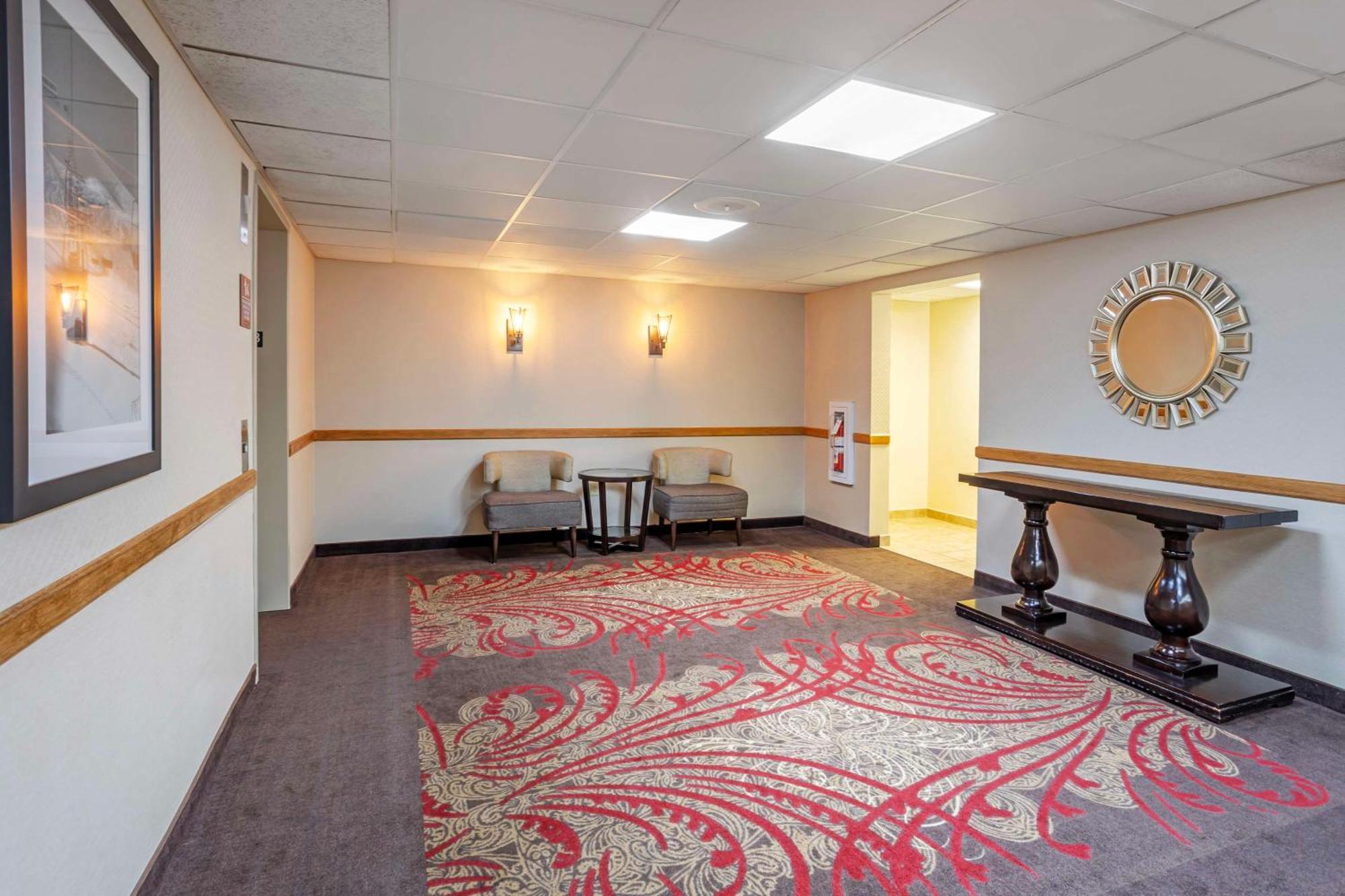Best Western Inn At Blakeslee-Pocono Ngoại thất bức ảnh
