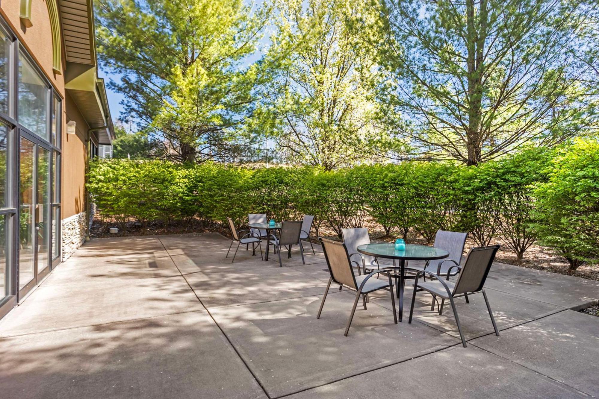 Best Western Inn At Blakeslee-Pocono Ngoại thất bức ảnh